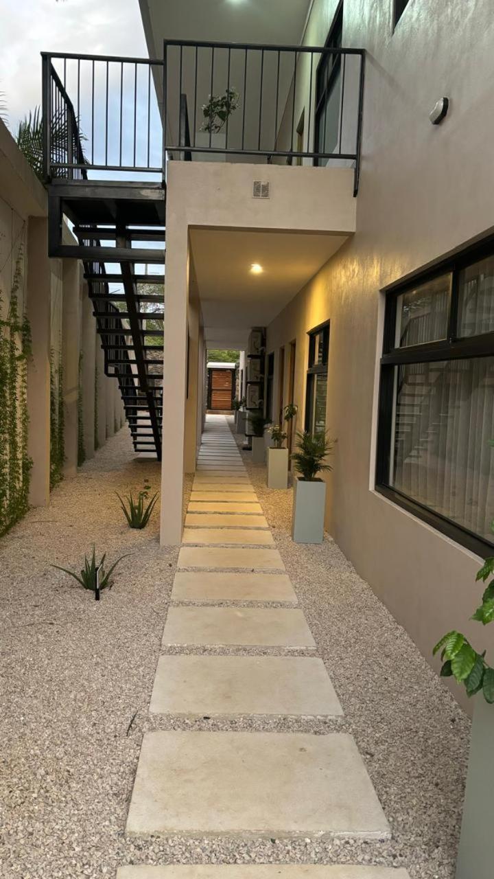 Tamarindo Beach, Prime Location, Fantastic Watersalt Pool & Cold Plunge, Family & Friends Exterior photo